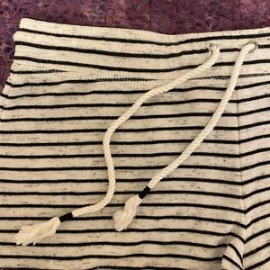 🖤Cloth striped shorts!